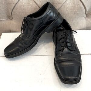 MEN’S ECCO Black Leather Shock Point Oxford Dress